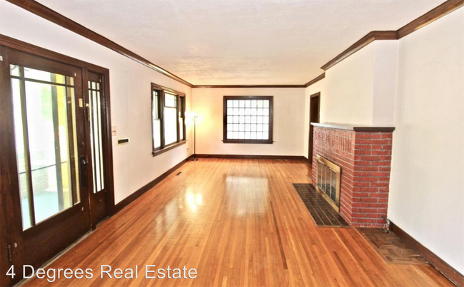 Foto del edificio - 4 br, 2 bath House - 3621 N. Normandie St.