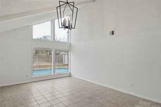 Building Photo - 13811 Crosshaven Dr