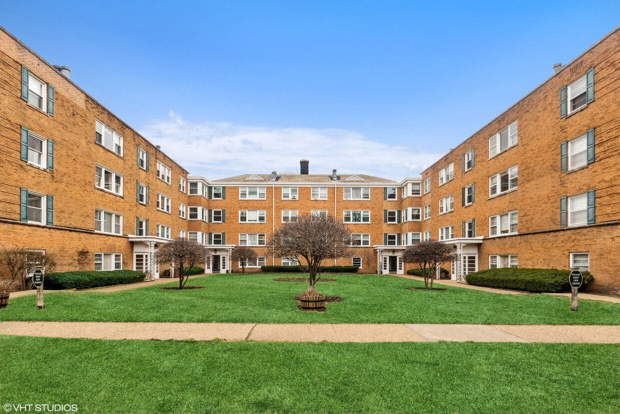 524 Michigan Ave Unit 2S, Evanston, IL 60202 Condo for Rent in