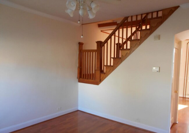 Foto del edificio - 3 BR 2 BA Townhome in the heart of Canton!