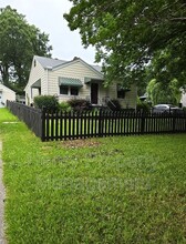 Building Photo - 309 Webster St