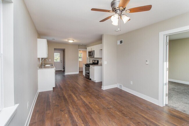 Foto del edificio - Two Bedroom Home in Central Columbia