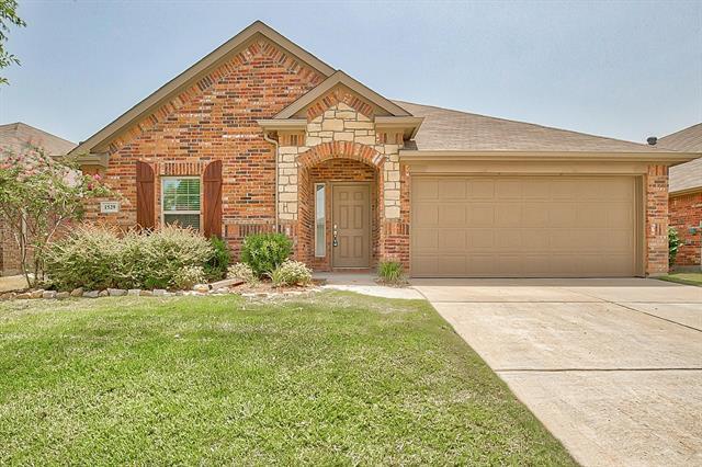 Foto principal - 1529 Castle Creek Dr