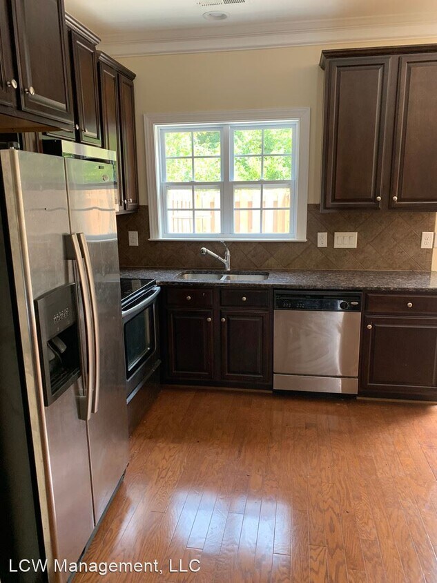 Primary Photo - 2 br, 2.5 bath House - 4910 Wyngate Villag...