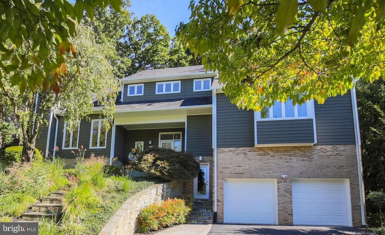 Foto principal - 6917 Anchorage Dr