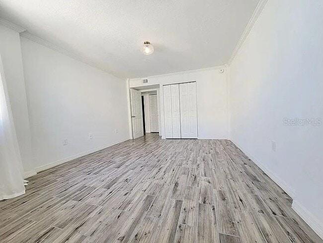 Building Photo - 1415 Ocean Shore Blvd