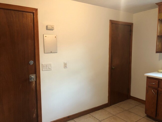 Building Photo - 57 Highland Ter