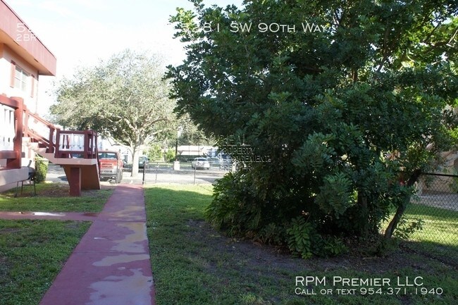 Building Photo - 5281 SW 90th Way