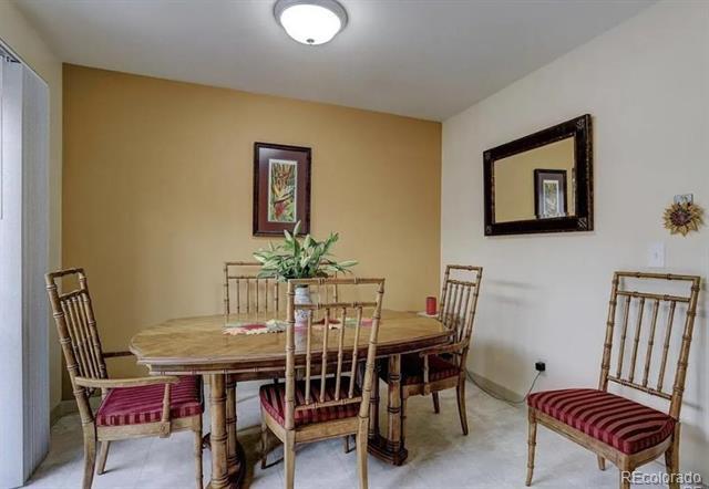 Foto del edificio - 14667 W Ellsworth Ave