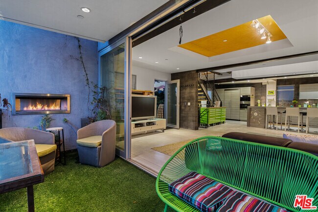 Foto del edificio - 351 Sunset Ave