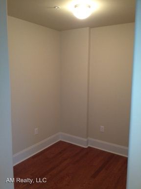 Building Photo - 4625 Piedmont Row Dr