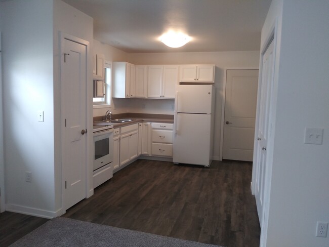 Kitchen and entry way to garage - 299 North St