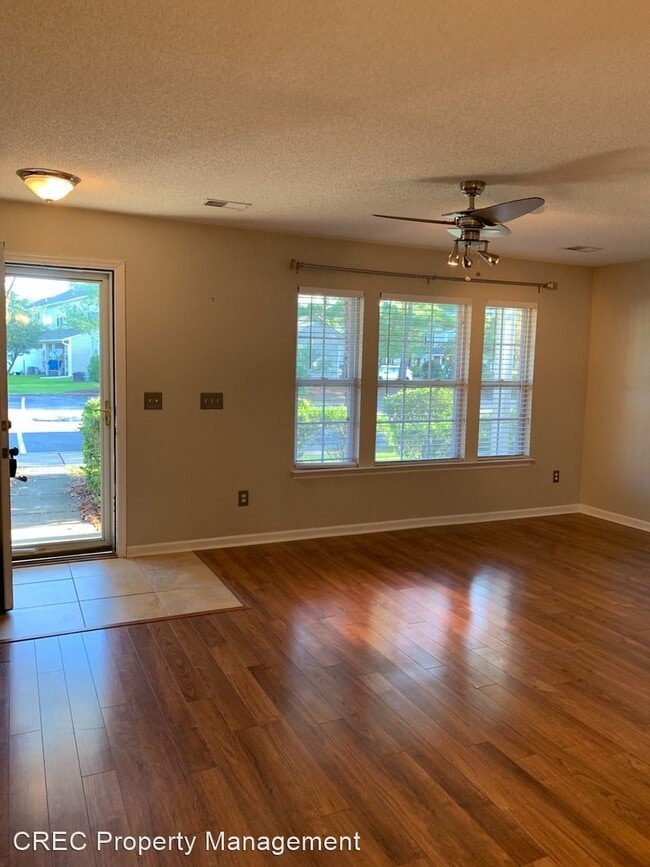 Building Photo - 2 br, 2.5 bath House - 701 Elm Hall Cir