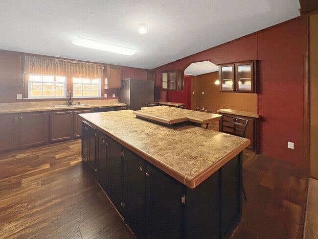 Building Photo - 7410 Palo Verde