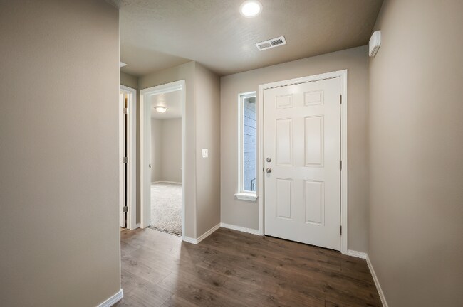 Foto del edificio - 6128 W Lujack Wy