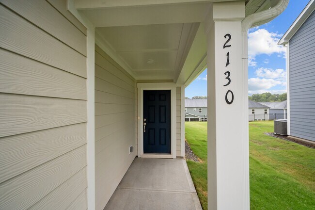 Foto del edificio - 2130 Rockface Wy