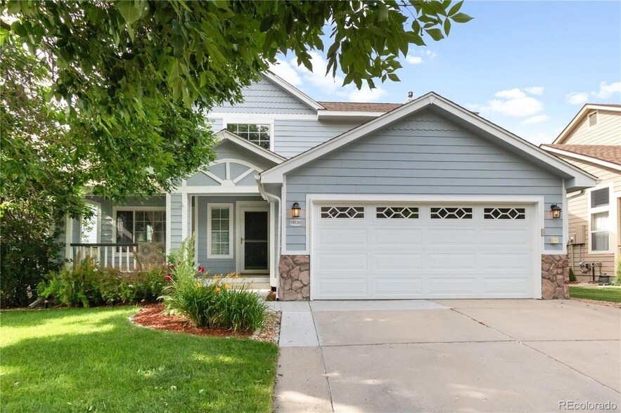 Foto principal - 19135 E Hickock Dr