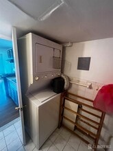 Building Photo - 31 Duclos Ln