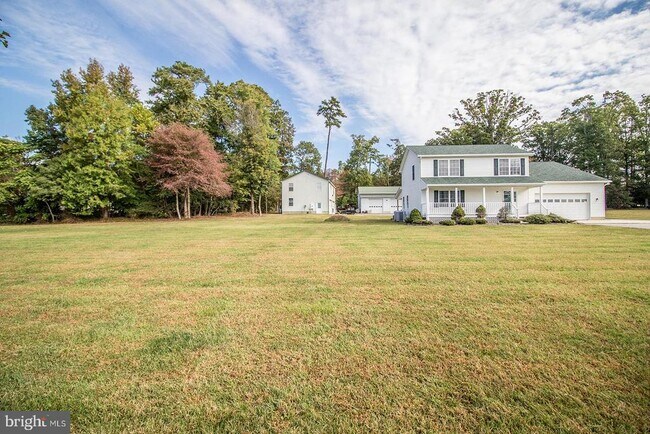 Building Photo - 45132 Hewitt Rd