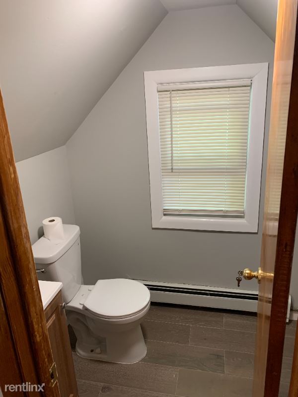 Foto del edificio - 3 br, 1.5 bath House - 369 E 28th St