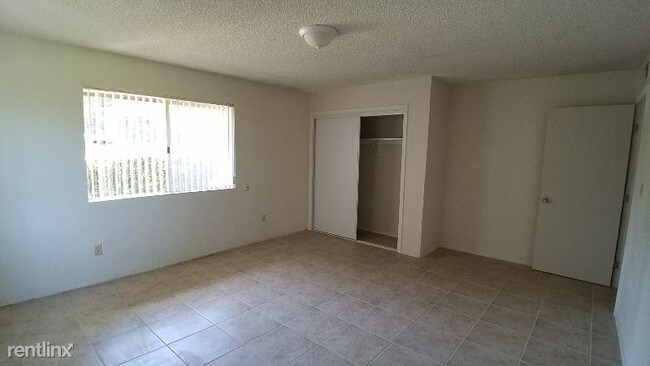 Building Photo - 7108 Ming Ave