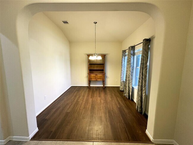 Building Photo - 18219 Fairview Valley Ct