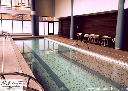 Foto del edificio - 12 Regency Pl