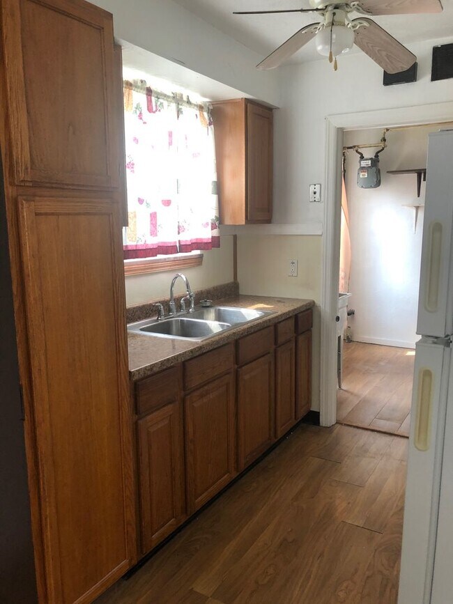 Building Photo - 20170 Priday Ave