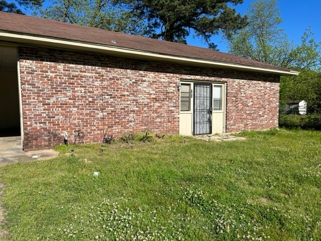 Foto principal - 701 N Kenwood Rd