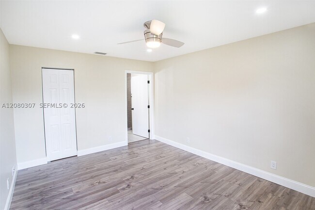 Foto del edificio - 9431 Boca Cove Cir