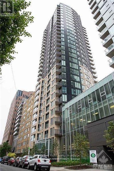 Building Photo - 40 Nepean St