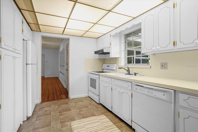 Foto del edificio - 1236 Chichester St