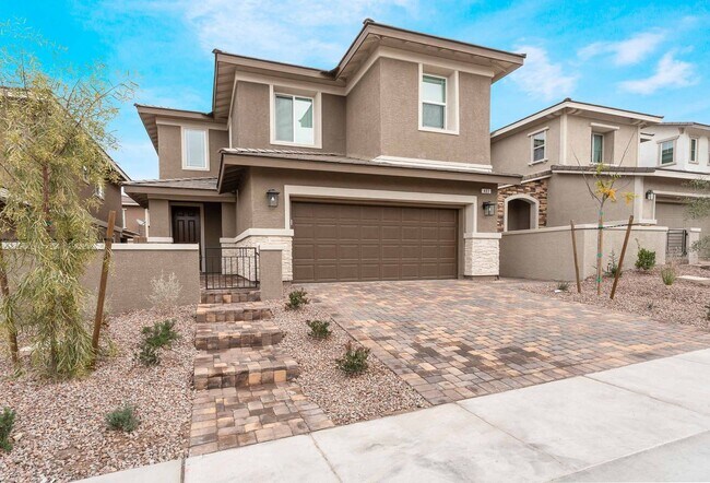 Foto del edificio - STUNNING 5 BEDROOM HOME!