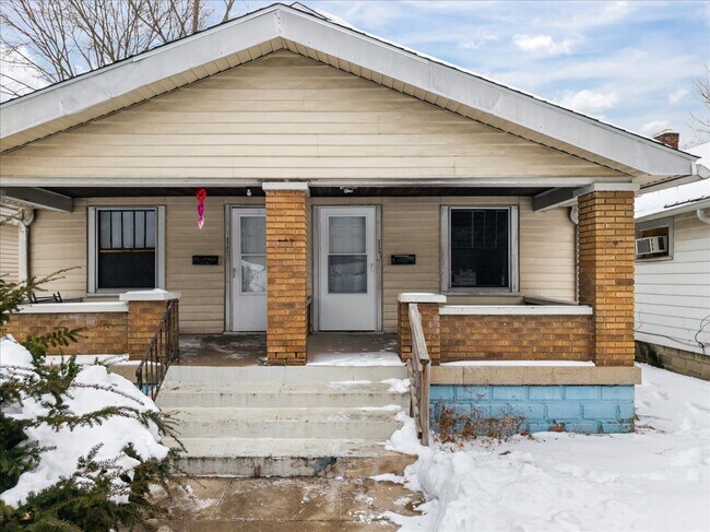 Building Photo - 3709 Boulevard Pl