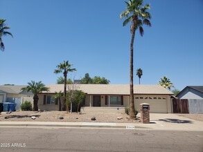Building Photo - 3624 E Hearn Rd