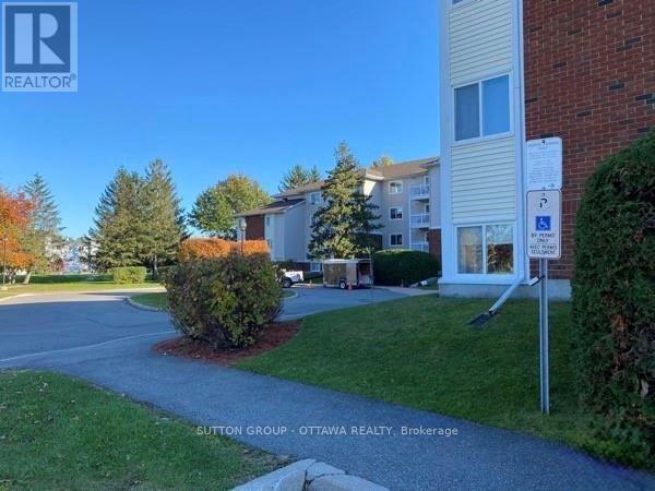 Building Photo - 268 Lorry Greenberg Dr