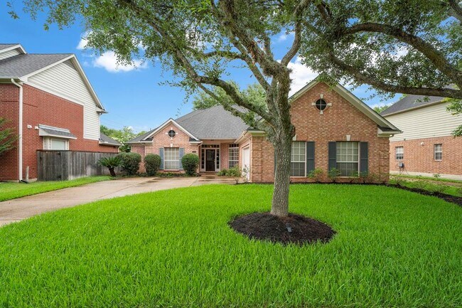 Foto del edificio - 7319 Emerald Glen Dr