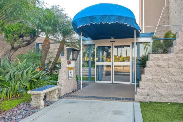 Foto del edificio - 1200 N Harbor Dr