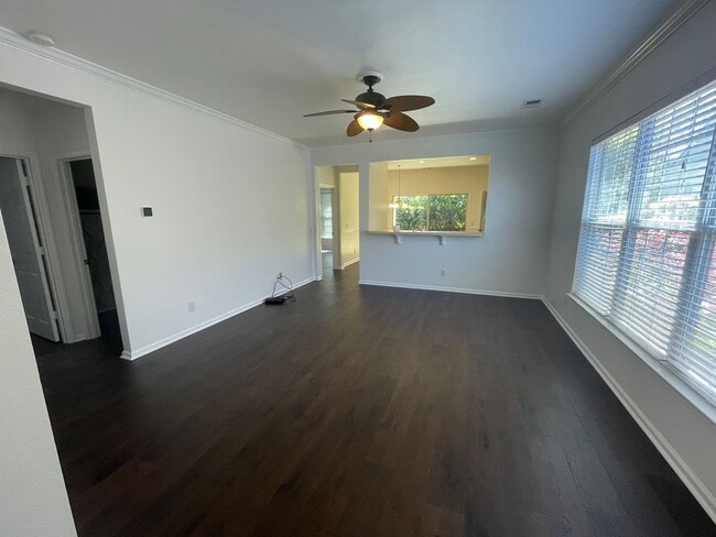 Foto del edificio - Charming 2 BR Home in Sun City