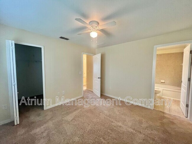 Foto del edificio - 125 Bel Fiore Cove