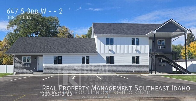 Building Photo - 647 S 3rd W