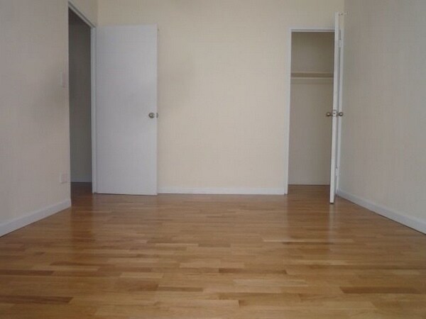 Foto del edificio - 5342 80th St