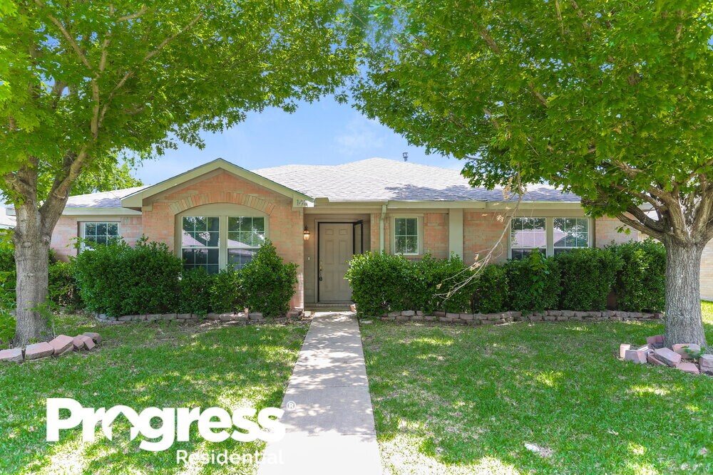 140 Palm Dr, Lancaster, TX 75146 House Rental in Lancaster, TX