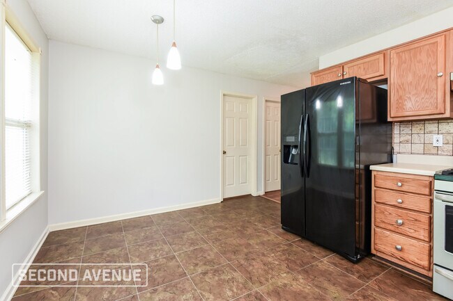 Building Photo - 7371 Bramble Oak Dr