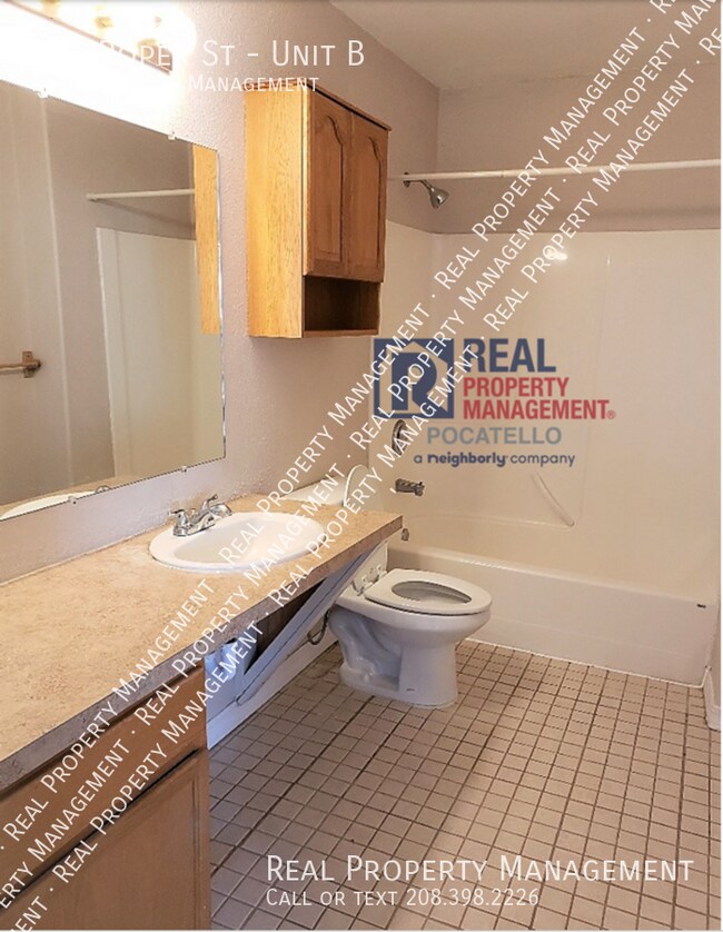 Foto del edificio - 925 Roper St