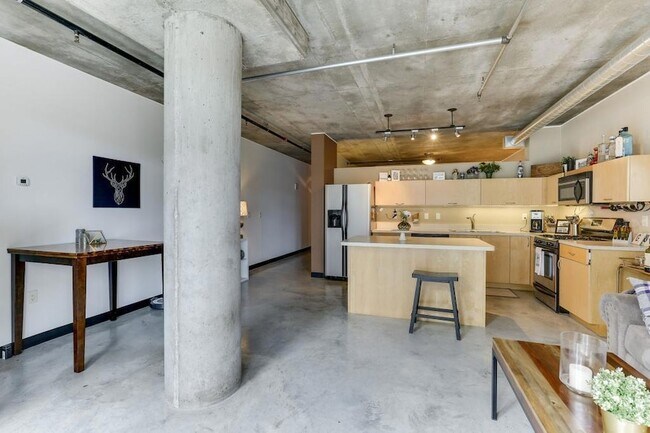 Foto del edificio - 730 N 4th St