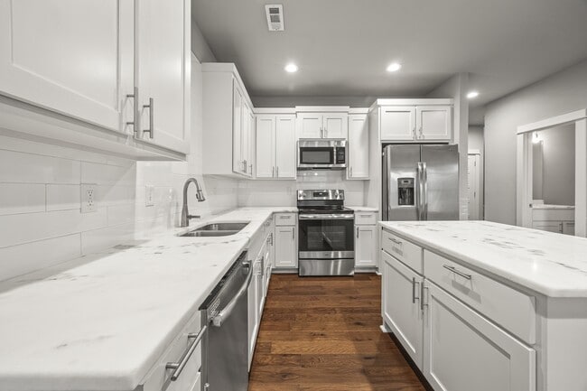 Building Photo - 2063 S Florida Way