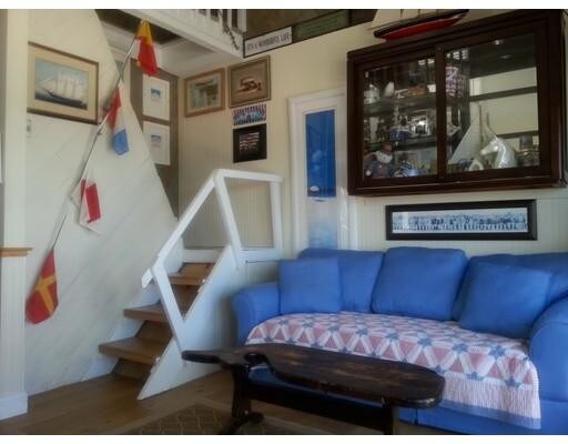 Foto del edificio - 131 Taylor Ave