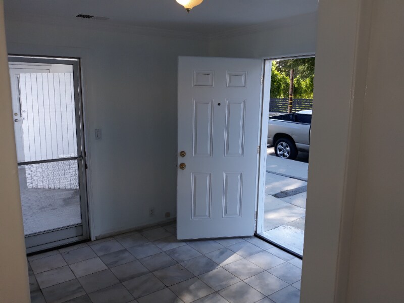 Foto principal - 17981 Santa Rita St