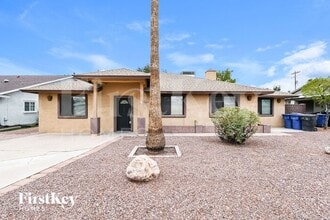 Building Photo - 1520 W Bentley St